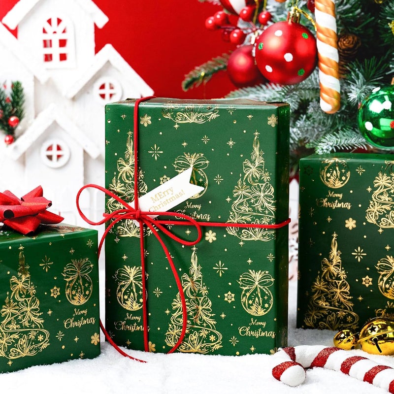 MAYPLUSS ورق تغليف عيد الميلاد الأخضر، ورق تغليف الأشجار الخضراء، شجرة عيد الميلاد الأنيقة بتصميم رقائق الذهب لتغليف الهدايا، زينة احتفالية (17 بوصة × 33 قدم) - Image 2